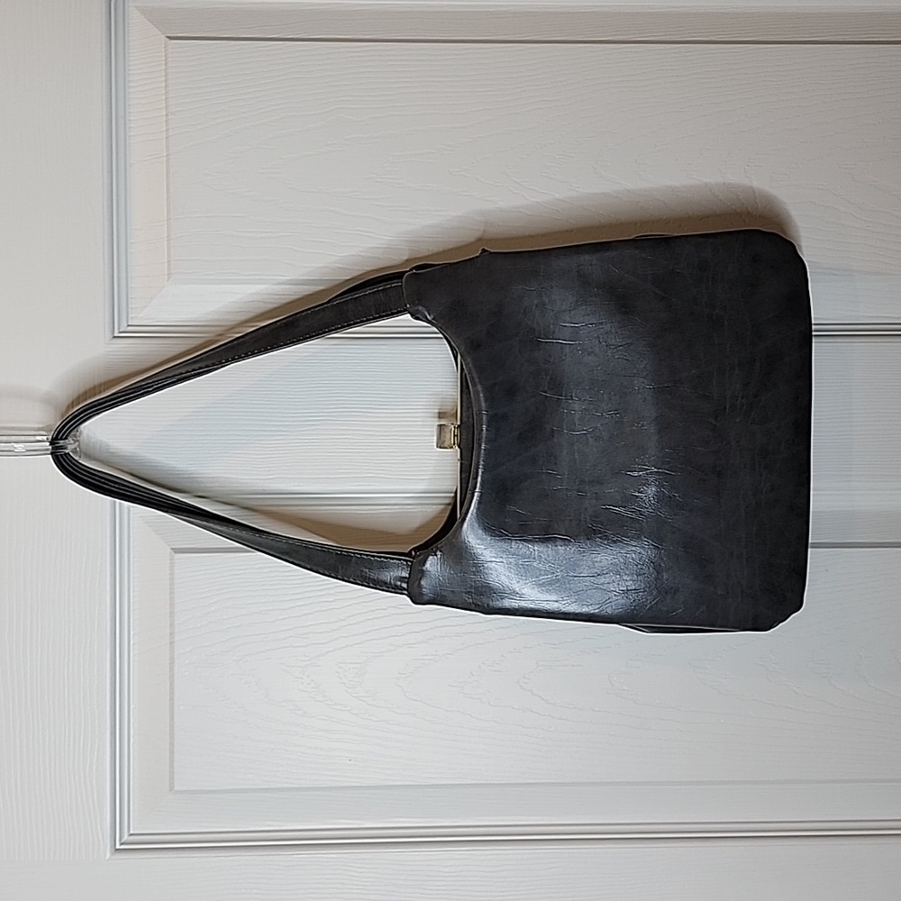 VINTAGE Gray Pocketbook Snap Closure Shoulder Bag